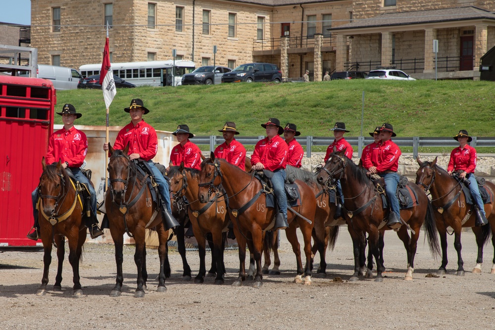 1st Infantry Division's Commanding General's Mounted Color Guard Change of Command Ceremony