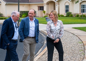 Honorable Secretary Kendall visits S4S