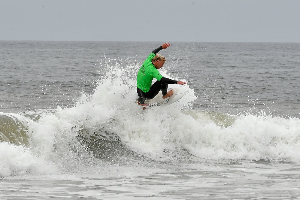 Navy opens legendary California surf spot for 10th annual public competition