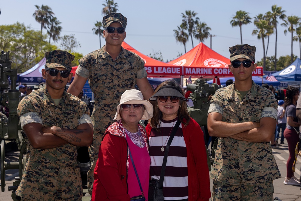 DVIDS Images LA Fleet Week 2024 U.S. Marines observe Memorial Day