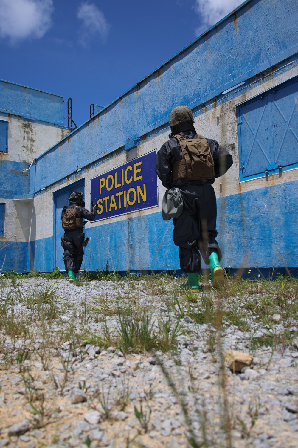 Marines Execute MOUT Clearing Procedures in Simulated CBRN Environment