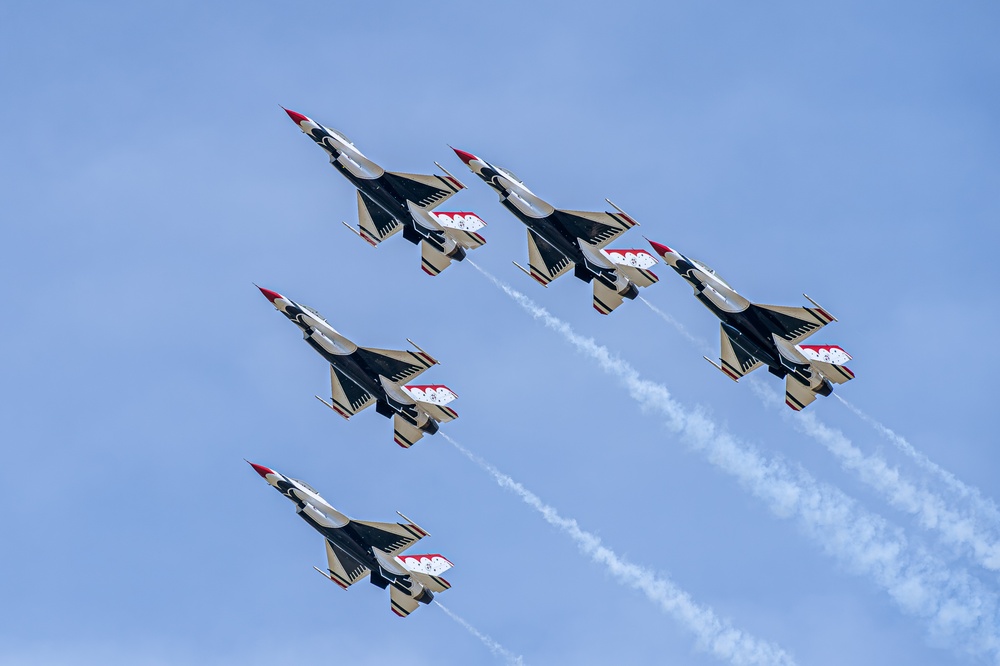 USAFA Thunderbird Demonstration