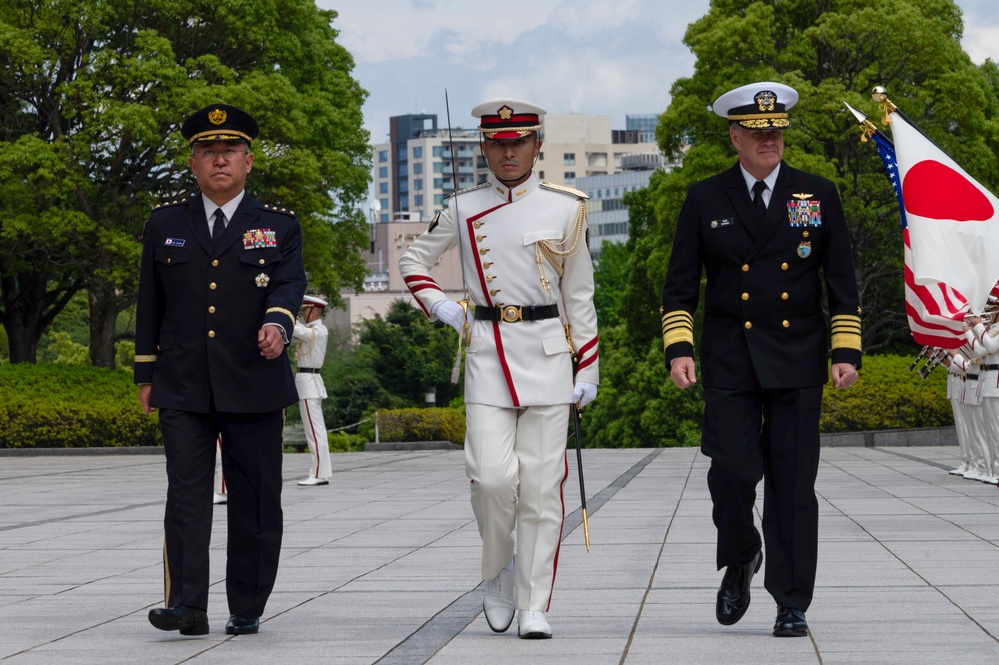 New INDOPACOM commander completes first visit to Japan