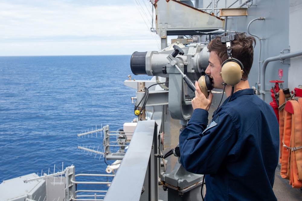 USS Ronald Reagan (CVN 76) Sailors stand watch in the pilot house