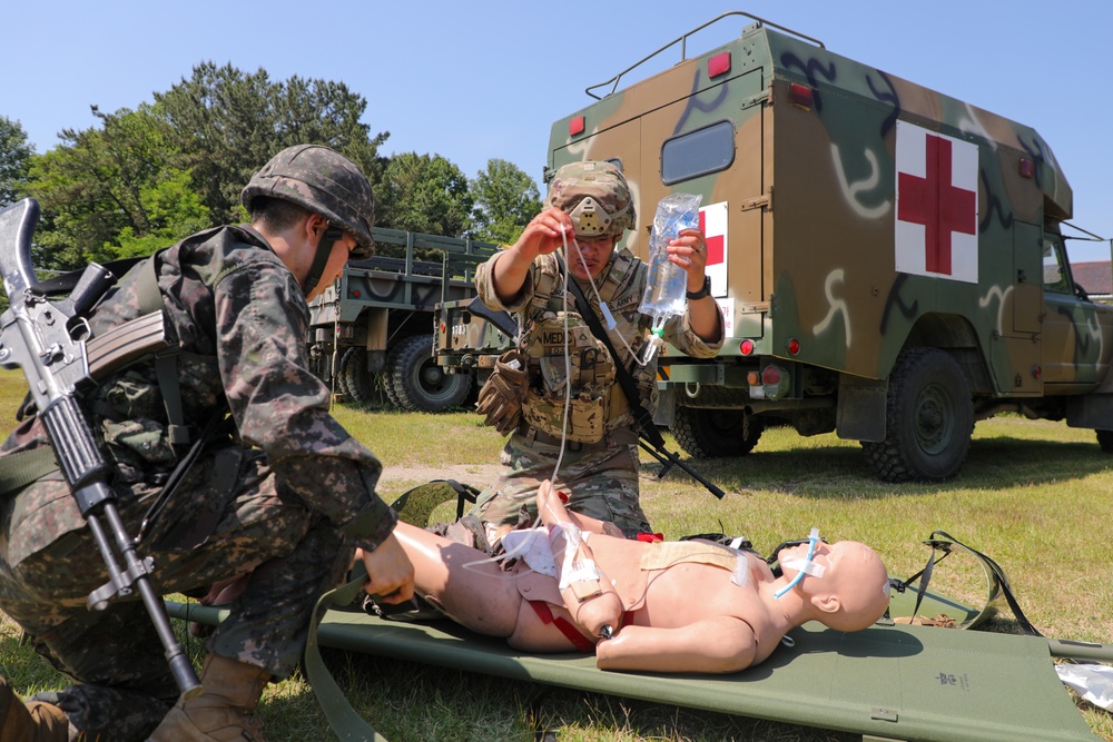 ROK-U.S. Combined Comprehensive Medical Training