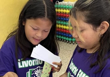 LEMS students experience an Italian school day