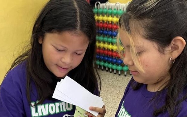 LEMS students experience an Italian school day