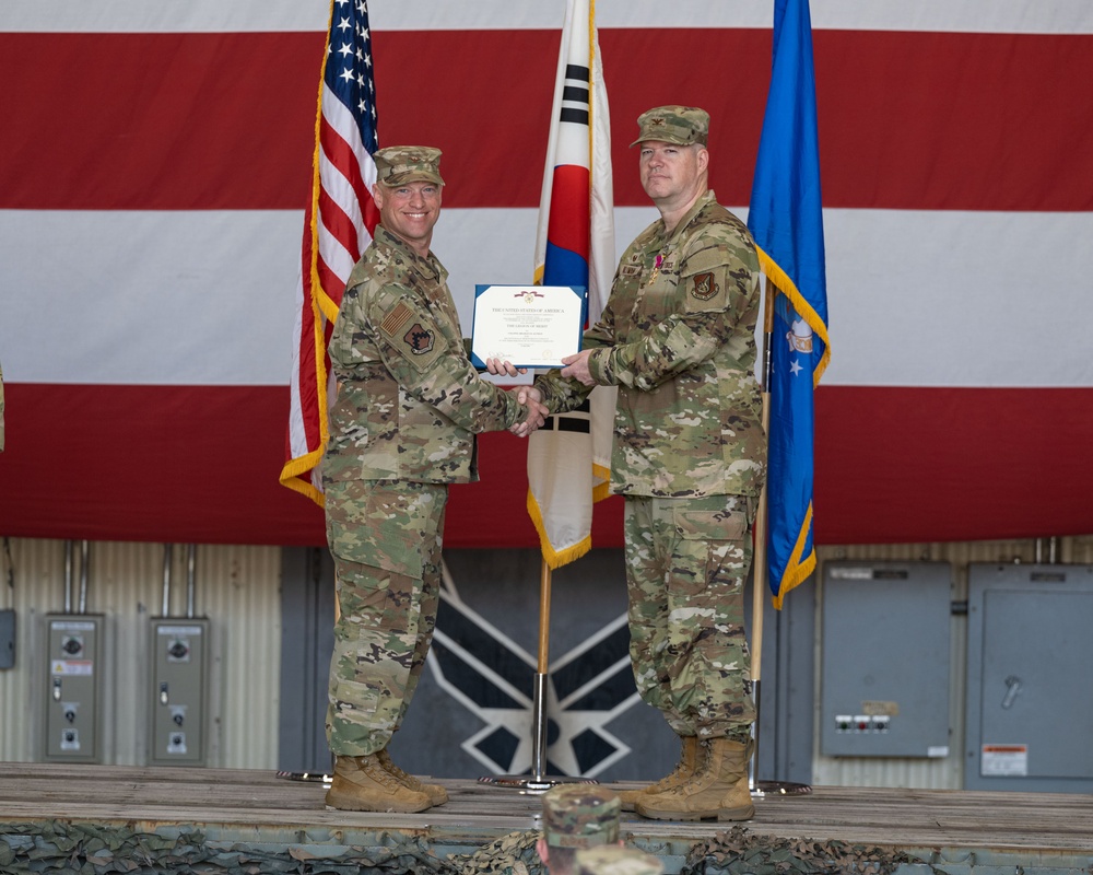 New 8th Maintenance Group commander takes charge at Kunsan