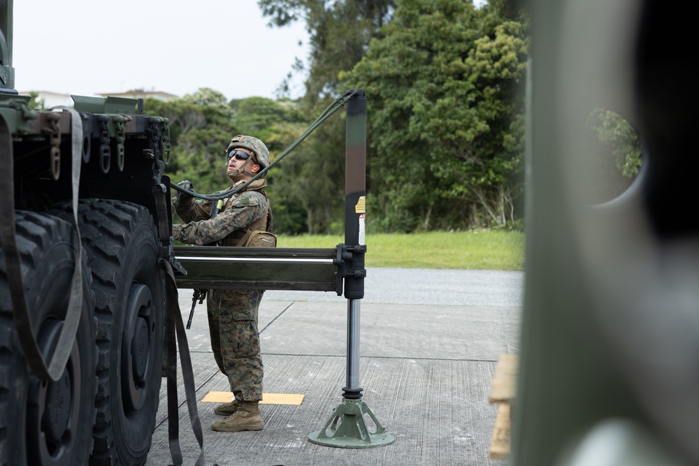 3/12 and VMM-265 Rehearse Aerial HIMARS Resupply