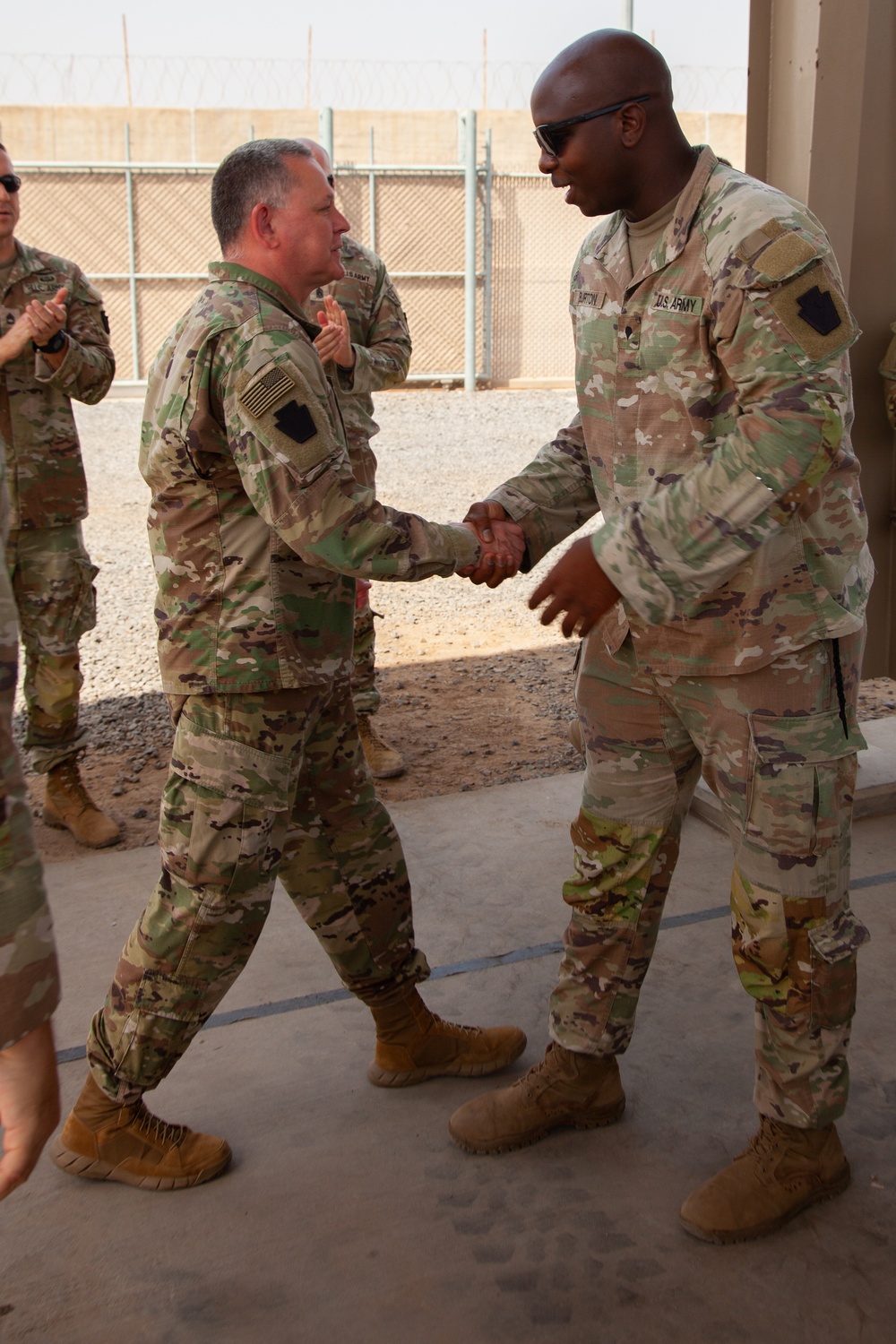 Maj. Gen. visits Apache Troop