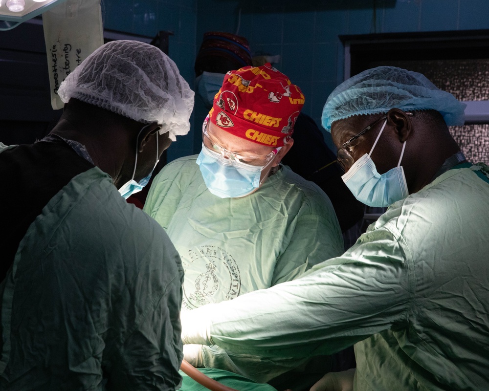 US, Ghana medical staff participate in medical readiness exercise