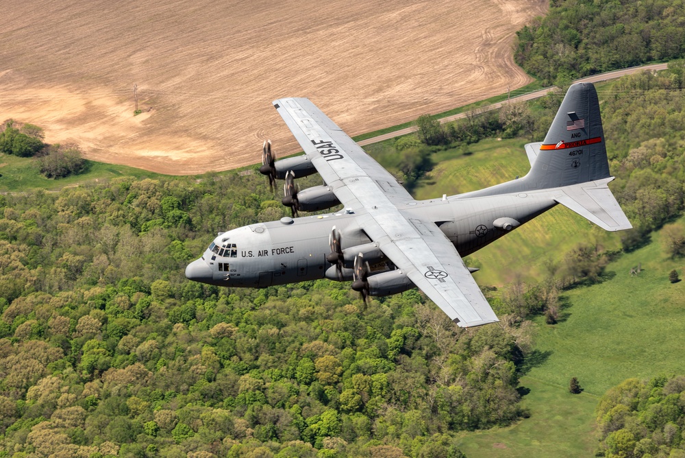 182nd Airlift Wing C-130H Hercules training sortie over Peoria, Ill., April 30, 2024