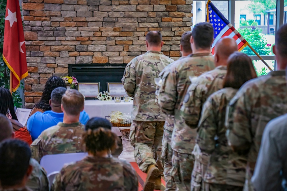 Fort Campbell SRU Rededicates Memorial Garden