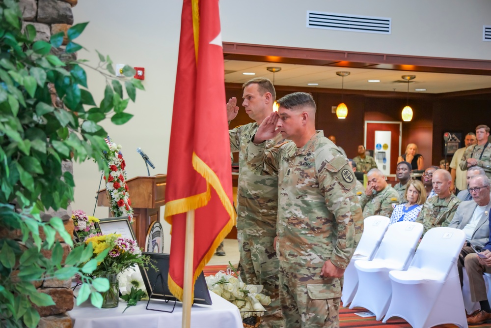 Fort Campbell SRU Rededicates Memorial Garden