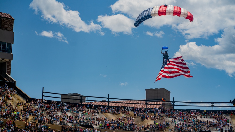 BOLDERBoulder 2024 - Memorial Day Tribute