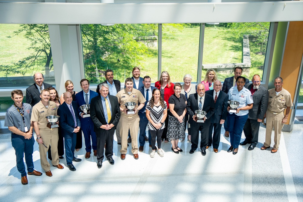 24th annual NAVAIR Commander's Awards winners, including members of the E-6B Mercury sustainment team