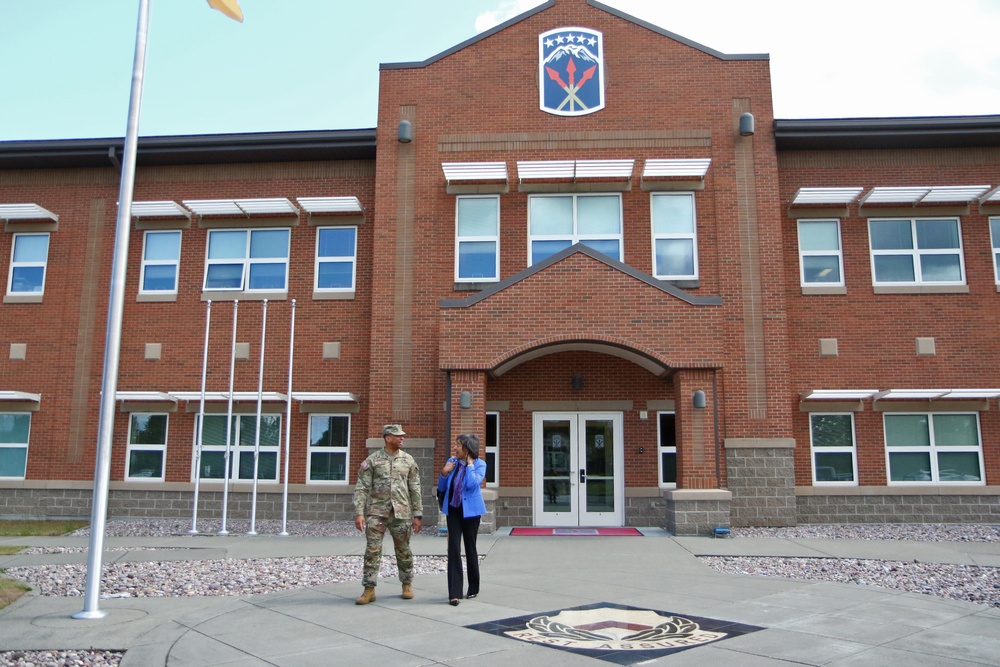 593d ESC Commander Hosts Tacoma Mayor to Discuss Community Partnership