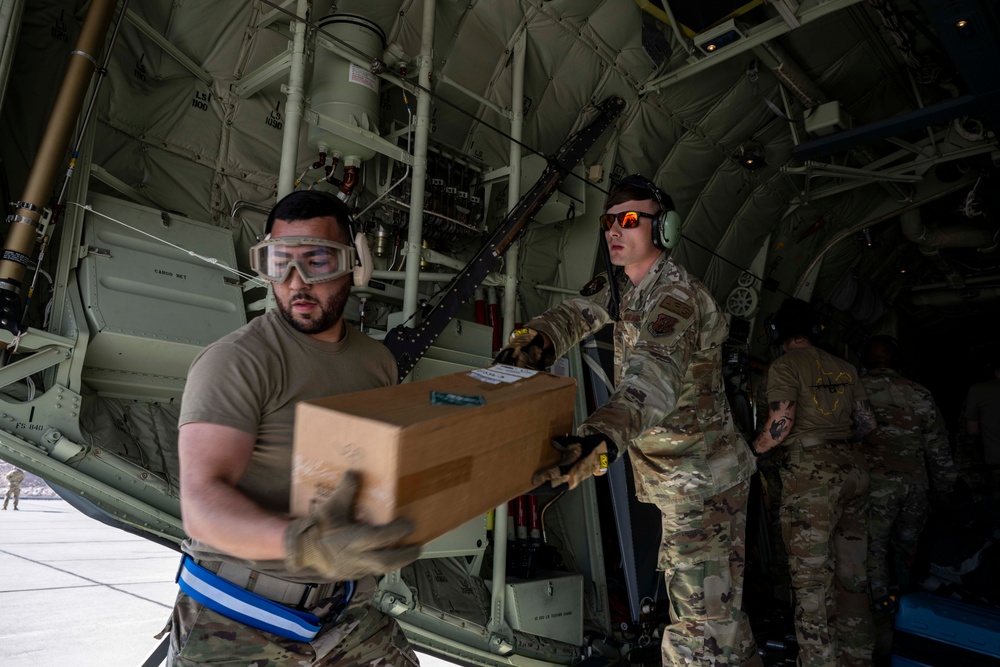 130th AS Delivers Cargo Throughout Peru During RE24