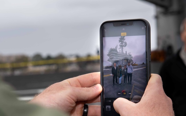 Retired U.S. Air Force Brig. Gen. Tours USS Carl Vinson (CVN 70)