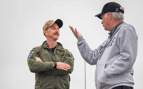 Retired U.S. Air Force Brig. Gen. Tours USS Carl Vinson (CVN 70)