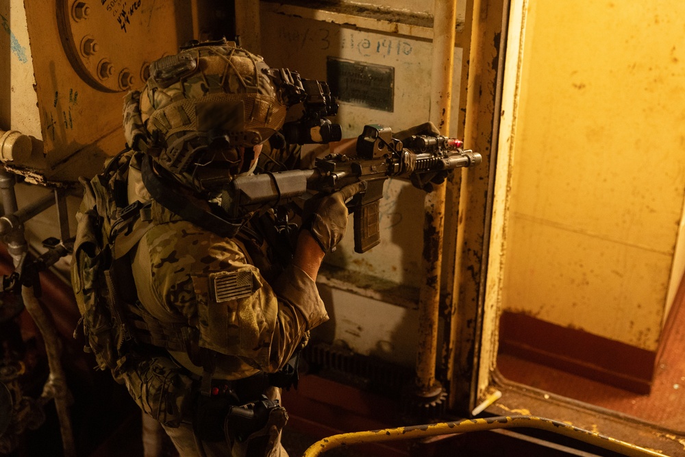 Marine Raiders conduct VBSS operations during Advanced Maritime Training Package