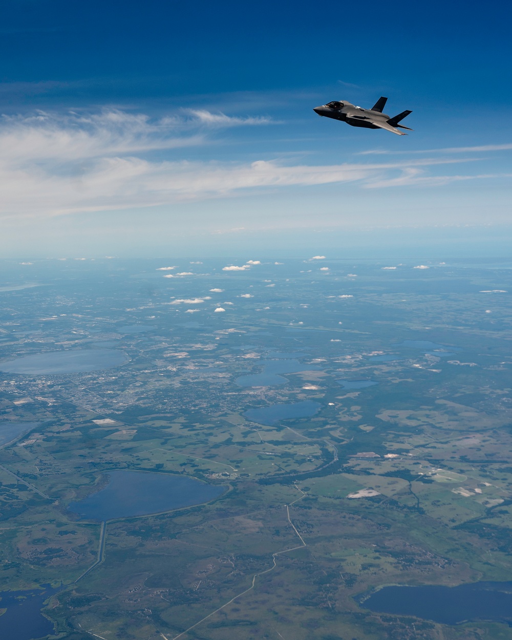 MacDill tankers deliver fuel to F-35, F-15 aircraft over Florida