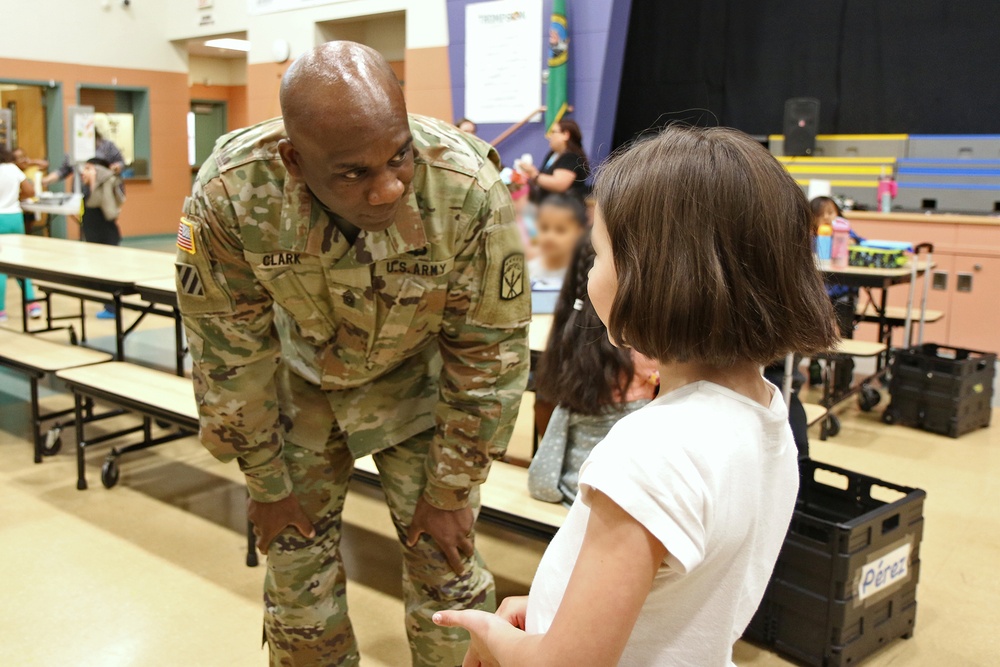 593d ESC Command Team Visits Thompson Elementary School