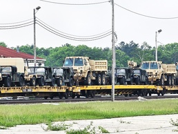 32nd Infantry Brigade Combat Team Soldiers complete ‘largest rail movement with civilian linehaul Wisconsin National Guard has ever done’