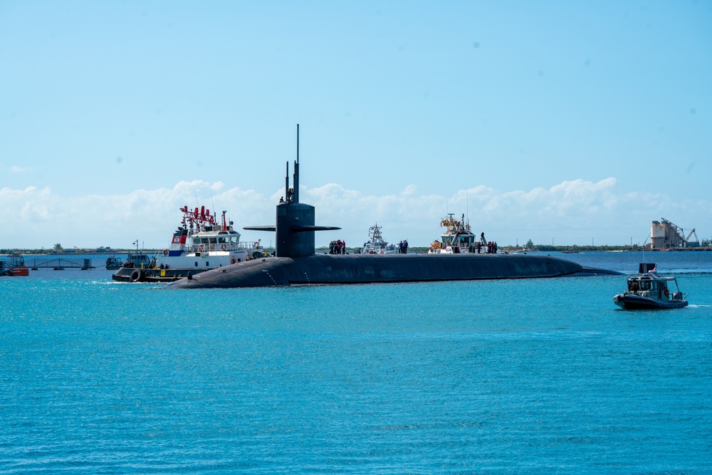 USS Louisiana (SSBN 743) (Gold Crew) arrives at Naval Base Guam, May 29 to conduct a scheduled port visit.