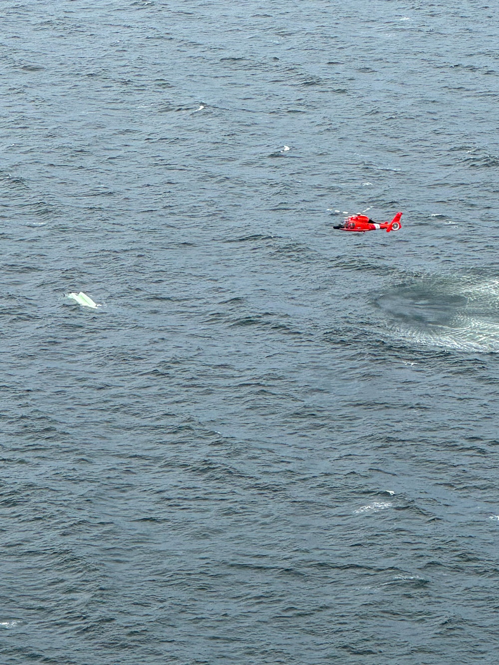 Coast Guard rescues 4 boaters near Dauphin Island, Alabama