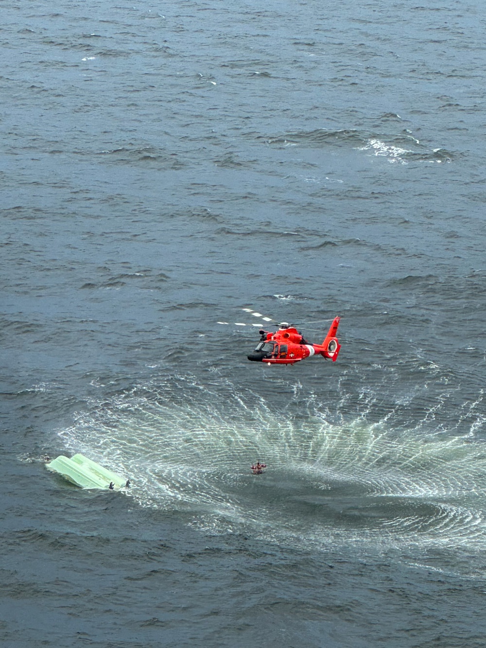 Coast Guard rescues 4 boaters near Dauphin Island, Alabama