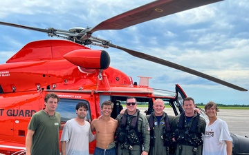 Coast Guard rescues 4 boaters near Dauphin Island, Alabama