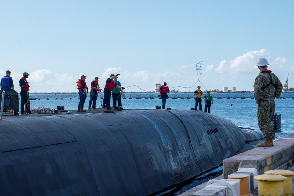 USS Louisiana (SSBN 743) (Gold Crew) arrives at Naval Base Guam, May 29 to conduct a scheduled port visit.