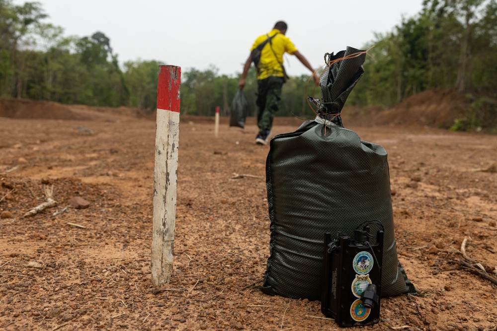 HMA Thailand | EOD Conducts 3D Printed Special Charges Training