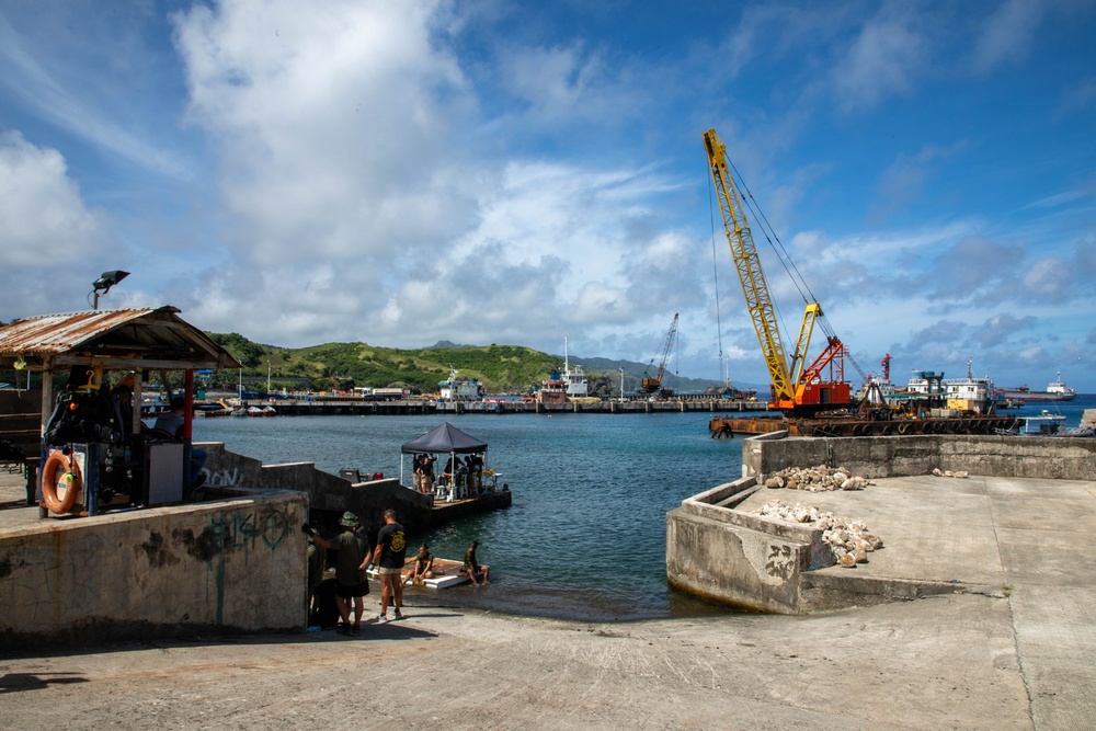 Fortifying partnerships: US Army, AFP divers clear Basco Port obstacles