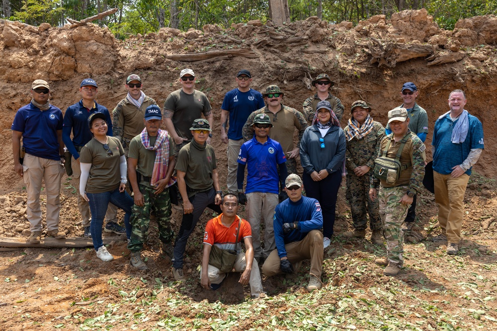 HMA Thailand | EOD Conducts 3D Printed Special Charges Training