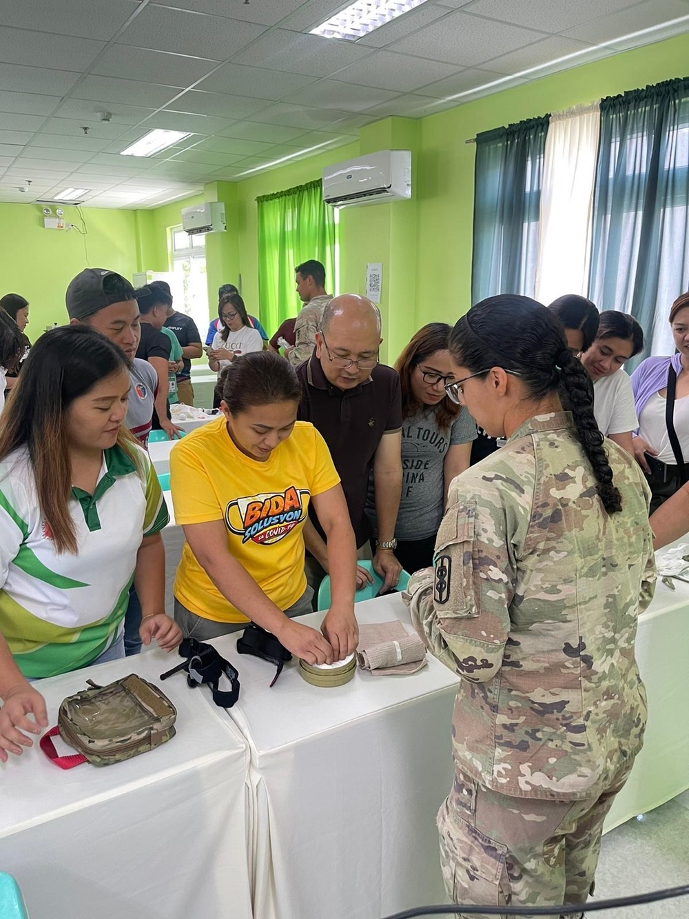 Exchanging Ideas, Building Medical Readiness in the Philippines