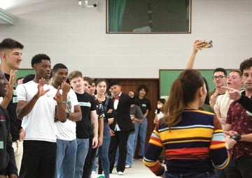 MARINES’ SUPPORT OF NAGO ENGLISH DAY CAMP STILL GOING STRONG AFTER A DECADE / 海兵隊、名護市の子供たちへ支援続けて10年越え