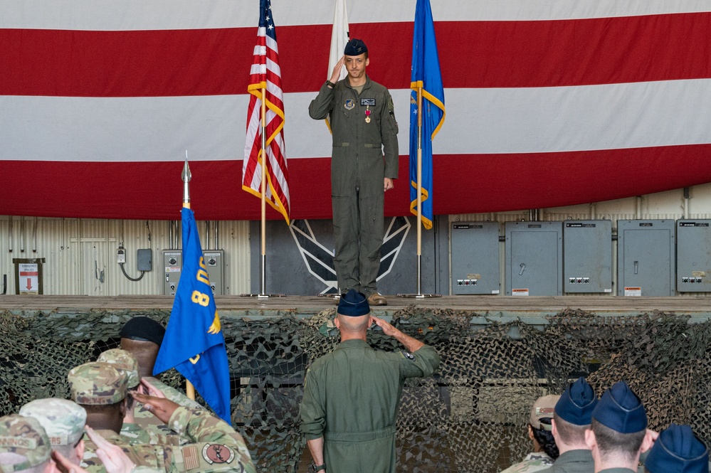 8th Operations Group changes hands