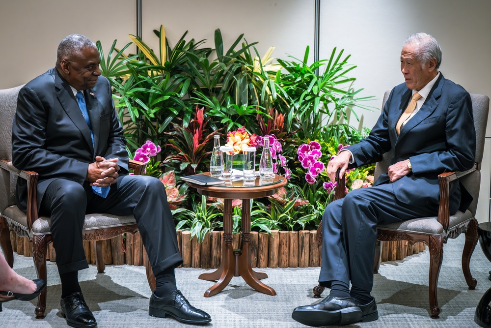 DVIDS - Images - SECDEF Austin Visit to Singapore [Image 13 of 16]