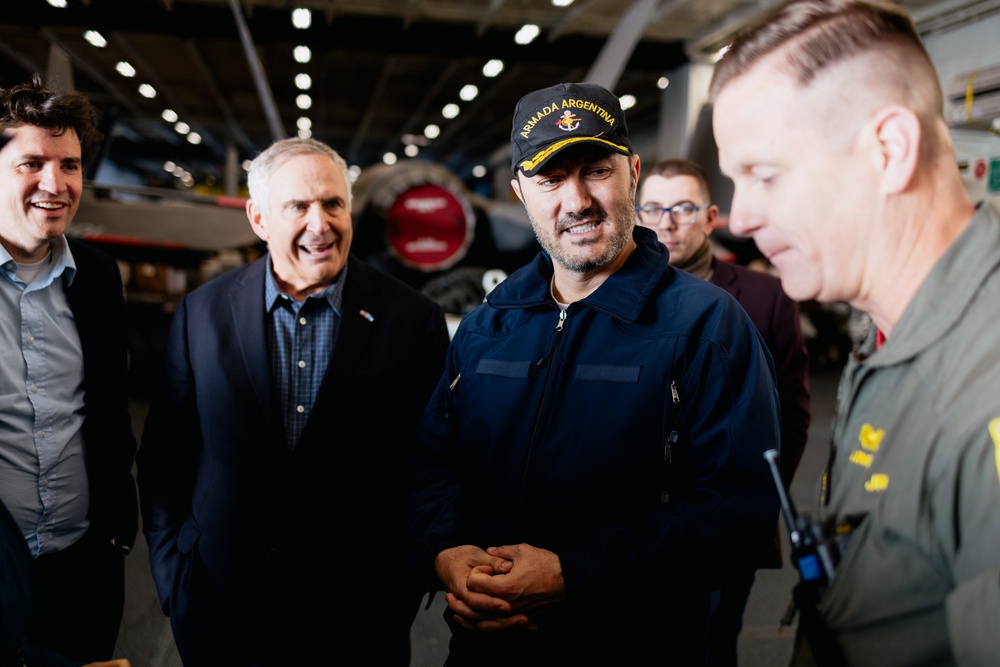 George Washington Conducts a Bi-Lateral Exercise with the Argentine Navy