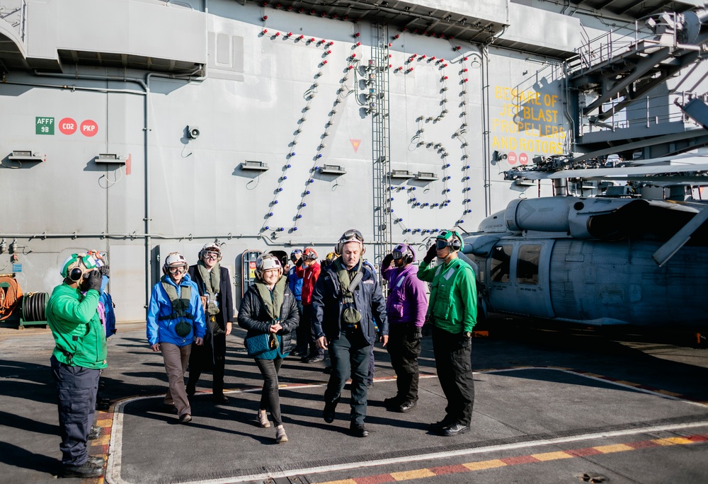 George Washington Conducts a Bi-Lateral Exercise with the Argentine Navy