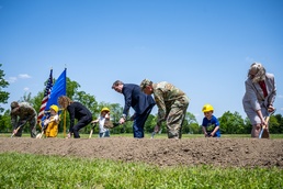 Groundbreaking moment for the CDC at WPAFB