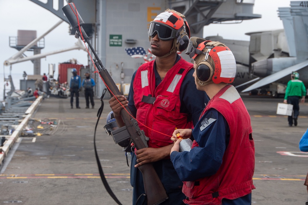 USS Ronald Reagan (CVN 76) conducts a fueling-at-sea with USNS John Ericsson (T-AO 194)