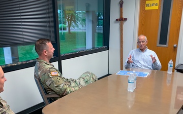 Retired U.S. Army Deputy Surgeon General visits BACH