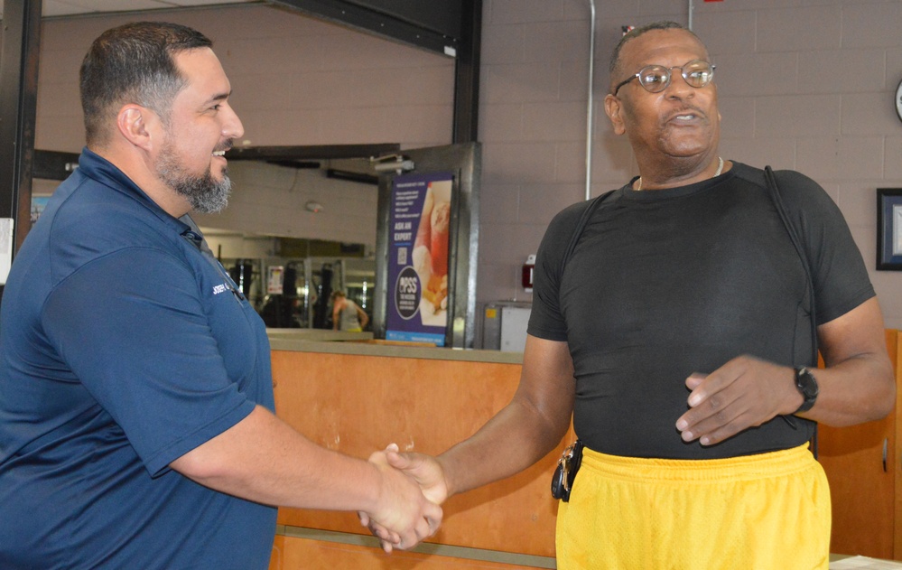 BAMC trauma surgeon helps save gym patron