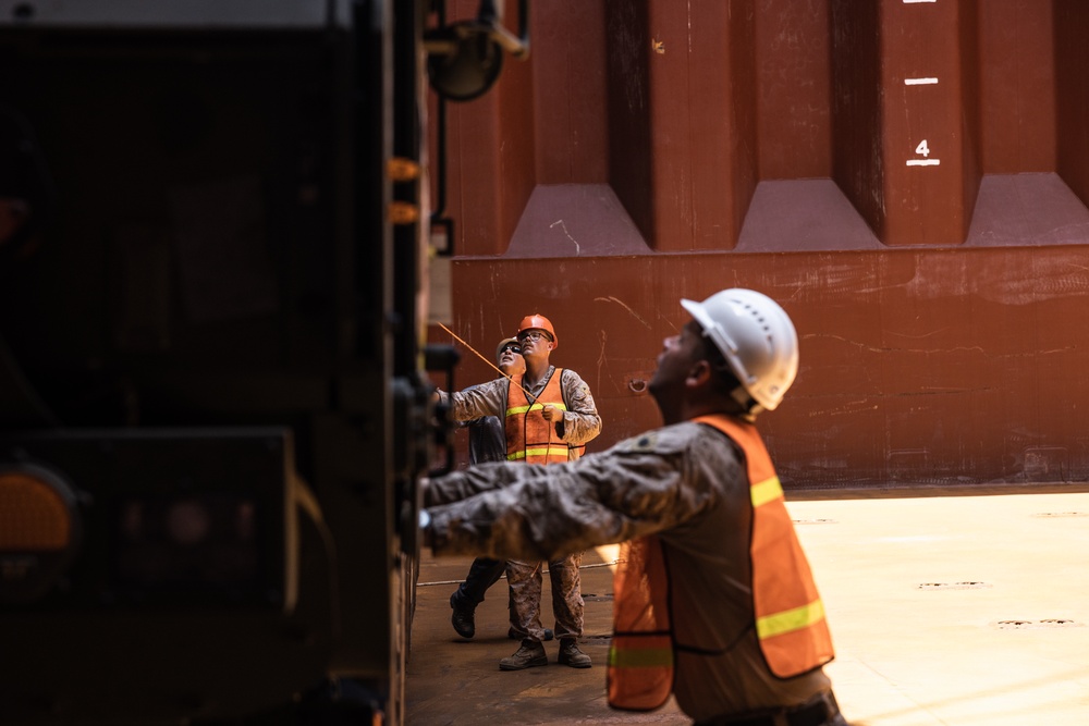 2nd Distribution Support Battalion Conduct Vehicle Onload After Native Fury 24