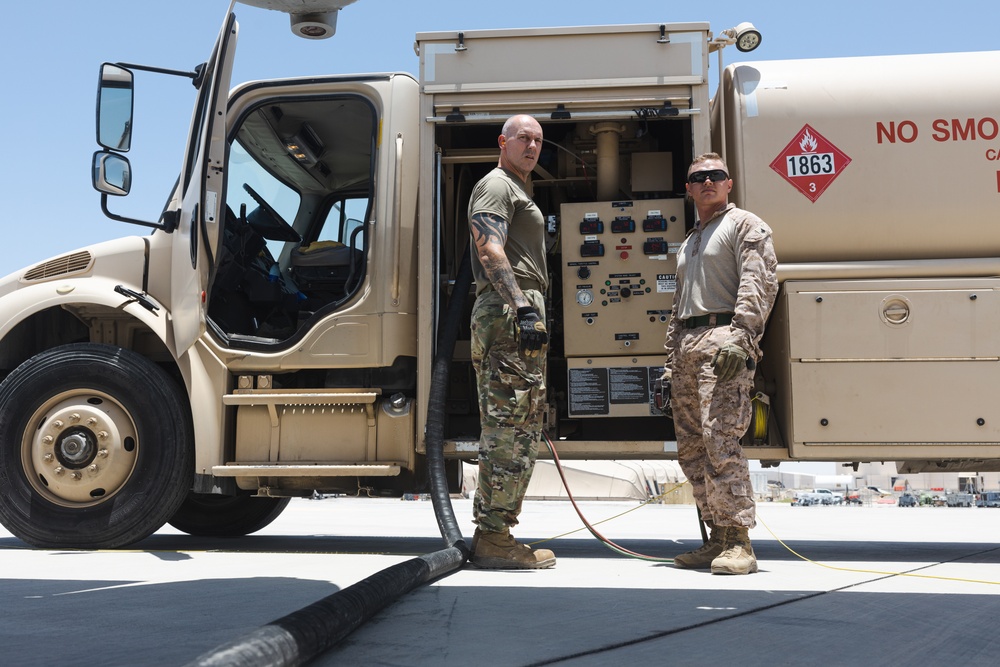 6th ESB Marines Fuel U.S. Air Force A10 Thunderbolt