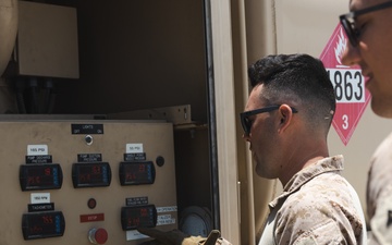 6th ESB Marines Fuel U.S. Air Force A10 Thunderbolt