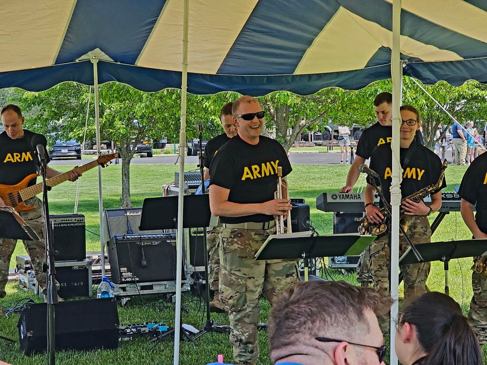 DVIDS - Images - Army Reserve’s 204th Army Band performs during 2024 ...